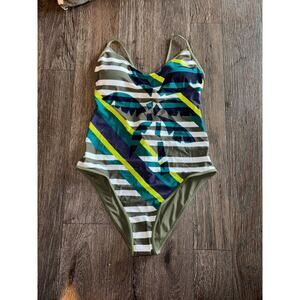 New Aerie large swimsuit one piece